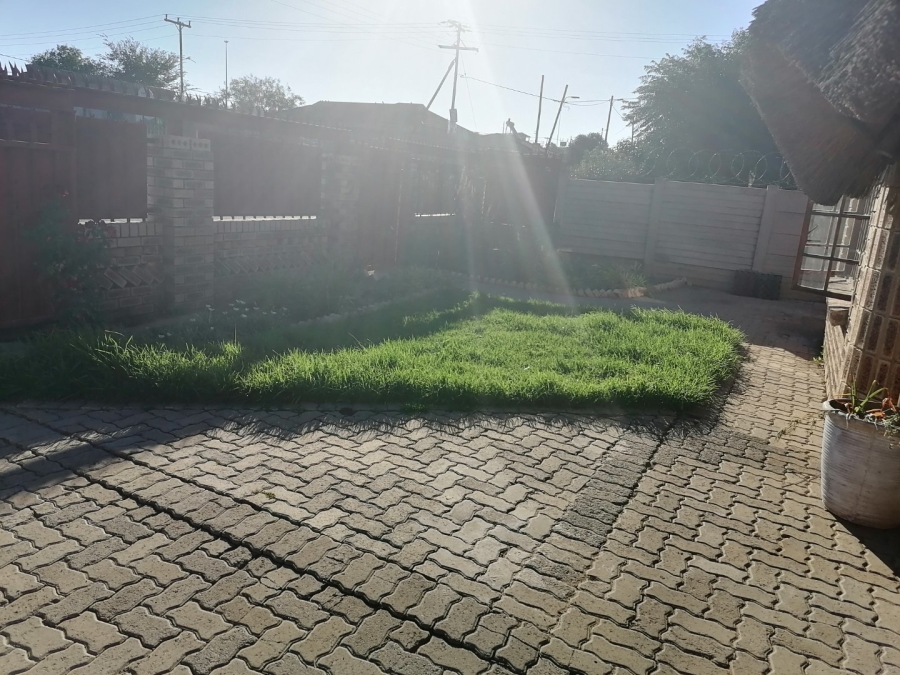 3 Bedroom Property for Sale in Freedom Park Free State